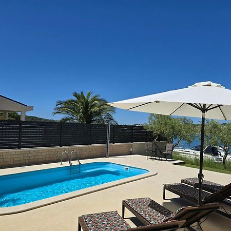 Olive Garden, Apartment With A Private Pool Banjole Exterior foto